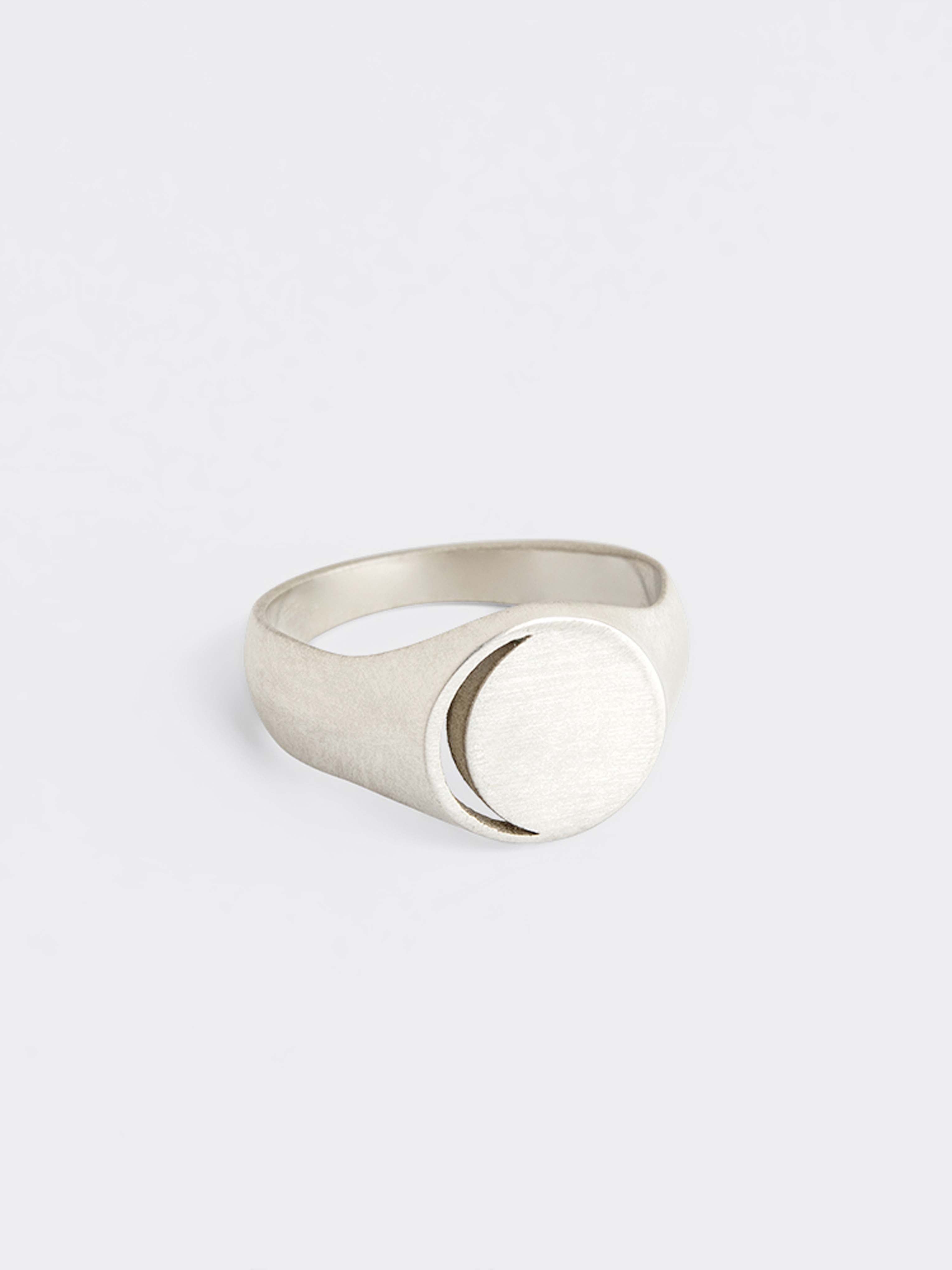 Hemi & Zo silver Moon Phase ring against a white background